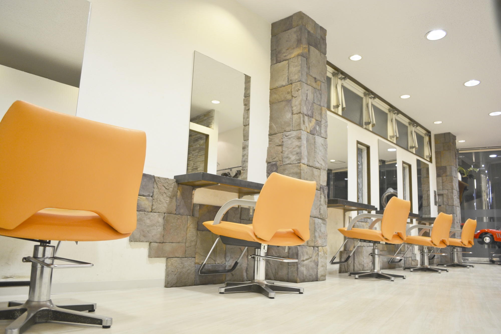 Neo Hair Familismo 東向島店 ネオヘア 東向島 徒歩5分 ママトコタイム